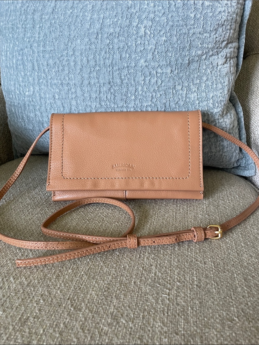 American Leather Co. Tan Crossbody Wallet Purse